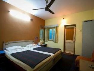 Hotel Vande Mataram Маунт Абу Екстериор снимка